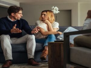ویژگی های یک زوج درمانگر خوب؛ مهارت، همدلی و تخصص در مسیر بهبود روابط زوجین
